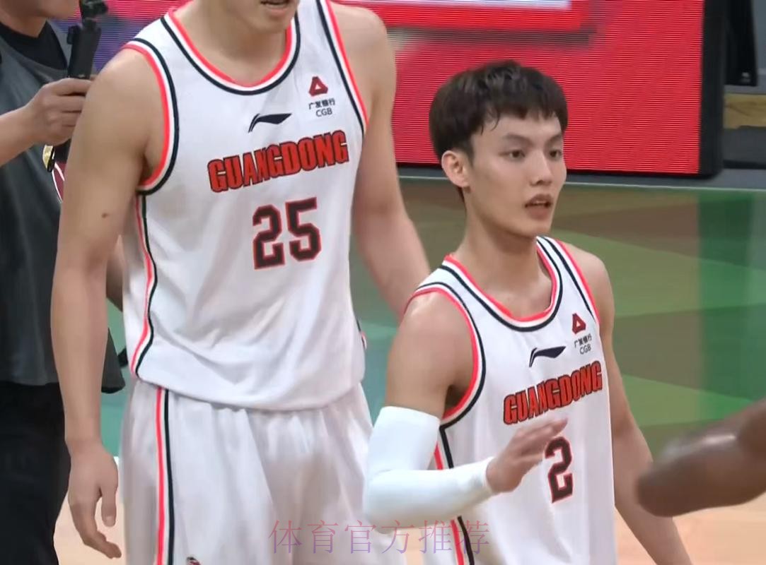 大鱼来了！“加强版徐杰”将驰援杜锋，场均37分成广东队第一大腿
